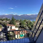 Attico Vista Lago E Montagna